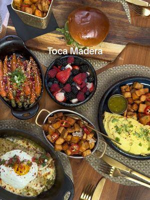 TOCA MADERA in Scottsdale, AZ🥂 That brown butter cake is the best dessert I have ever had in my life. Great vibes, amazing cocktails, DJ, food was amazing and the service was perfect!! 100% recommend. I will be going back!!!! #tocamadera #tocamaderascottsdale #scottsdale #arizona #scottsdalerestaurants #brunchscottsdale #brunch 