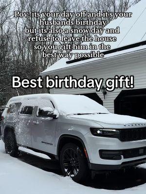 Snow removal is done before you get home from work and a fresh baked caked. I mean it doesn’t get any better than that 😂 #hubbywifey #happybirthday #wax #waxer #snowday #snow #snowremoval #dayoff 