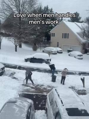 And his 2 other friends 🙃 #mendoingmenthings#men#menbeingmen#menswork 