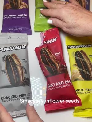 #smackin#sunflowerseeds#snackonthego#tuktokshop#tastysnacks 