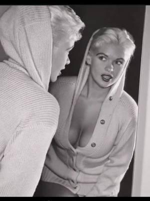 A little more Jayne! I love when I see pieces I have on others from the past whether celebrities or artists or candids. I didn’t nail this but the vibe is there. This is a true 50s Geistex hooded sweater. #vintage #jaynemansfield #geistexsweater #fyp