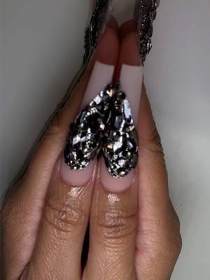 I’m going to have my 💅🏽 done. #rhinestones #acrylicnails #heart #gemstone #gel #matte #certified #yourfavoritemarine #over40club #naildesign #naildesignideas #CapCut 