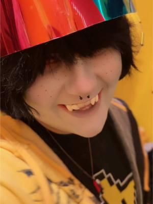 (Latula:@miles 🧃) I HAVENT POSTED SINCE LAST YEAR WHAAAAA #mitunacaptor #mitunacaptorcosplay #mitunahomestuck #homstuck #latulapyrope #latulapyropecosplay #latuna #homestuckcosplay #dancestors #dancestorscosplay 