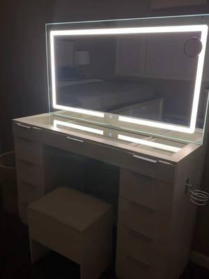 New Vanity💡🪞✨ #ad @Yitahomefurniture #vanitymirror #vanitymakeup #vanitysetup #lightmirror #newvanity #fyp #TikTokShop #mustwatch #homefurniture #yitahomefurniture 