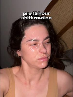 A transfer at shift change with an open bed is DIABOLICAL #nurse #nurselife #morningroutine #routine #nursevlog #preshift #nursesoftiktok #icunurse #criticalcarenurse #travelnurse #nursehumor #nursecomedy 