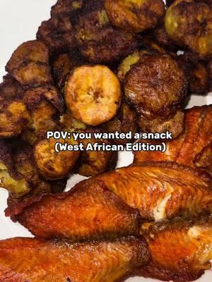 calm lil snack, who want some?? #fyp #cookingtok #westafrican #plantain #fyp #sara #boost #digitalcreator #boost #foryou #xyzbca 