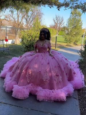 #quinceañera #k #sweet16party #sweet16photoshoot😘😍😍😘 #moda #vestido #CelebrandoConEstilo #EstiloQuinceañera #diseñadora #quincianerphotographer #mexico #QuinceañeraElegante #vestidospectacular #vestidospectacular #modista #vestidodegala #QuinceañeraFashion #mexican #EstiloQuinceañera @Karlo y Beto @Jessica Valdes @Rancho Garcias Arizona 