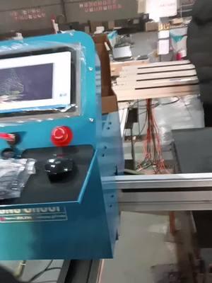 #laser #lasercuttingmachine #Precisioncutting #lasercutters The latest portable gantry laser cutting machine, test cutting