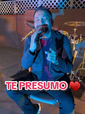 Te presumo por que un verdadero amor nunca se esconde porque es un gran orgullo ser tu hombre ❤️ #TePresumo #CharlyPérez #CharlyComplaciendo #RegionalMexicano #Fyp #SoyCharlyPerez #Norteño #Grupo #Sinaloa #TeatroDelPueblo #BandaMusic #MusicaEnVivo #BandaSinaloense #Romantic 