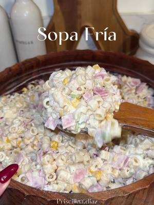 Super easy recipe 🤍 Ingredients: -1 box of ditalini pasta -celery -red onion -ham -mexican mayo -daisy sour cream -juice of jalapenos en vinagre -seasoned salt -pepper *everything to your liking!* Mix it all up and enjoy 🤍 #sopafria #sopafriaconjamon #cena #cocinando #cocinandoando #recetas #recetasfaciles #EasyRecipes #recetasmexicanas #cocinandoencasa #cenaparamiesposo #EasyRecipe #easydinner #dinner #mexicana 