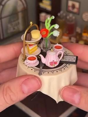 Another fun Live creating this Super Creator Sweet Sips Tea time @Rolife official #mini #miniature #rolifediy #DIY #minibuild #dollhouse #figurines #figurinesminiatures #toyunboxing #unboxing #rolife #rolifediy #rolifesupercreator 