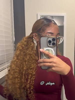 2 curly ponys🎀 #curlyponytailtutorial #naturalhairstyles #blackgirlhairstyles #honeyblondehair #fypシ #fyp #fypage #twoponytails #twopigtails #pigtails #bundles #breezywave 