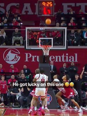 Sheeeesh that was close #collegebasketball #basketball #luckyshot #Rutgers #scarletknights 