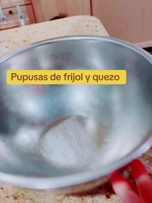 #fypシ゚viral #fyppppppppppppppppppppppp #f #fyp #comida #pupusassalvadoreñas #pupusas #pupusasforyou #frijoles #frijoles #quezo 