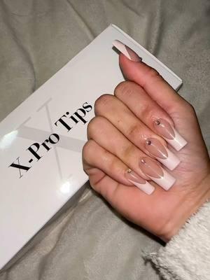 Be fr! 😍😍😍😍 #nails #squarenails #xpro #frenchtipnails 