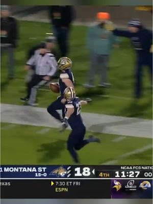 TOUCHDOWN. TOMMY. 🤝 #montanastate #bobcats #ncaa #fcs #playoffs 