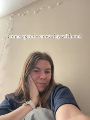 spend a snow day with me as a teacher! #fyp #foryou #teaching #teacher #snowday #canvas #teachervlog #lifeasateacher #dayinthelife #dayinthelifeofateacher 