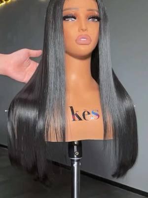 Benefits of using a plastic knife while bleaching ⤵️🤩 ▫️A plastic knife gives you more control over spreading the bleach. ▫️A plastic knife also prevents you from over bleaching your knots as easily. Please remember to spread the bleach don’t push it into the closure.💦 The same unit: 👉🏽 5x5 HD Lace Wig Silky Straight How to shop: Click link bio or shoot us DM📩 #linkinbio 👉🏾 6x6 HD lace wig silky straight 18” How to shop👉 😉Link in to to shop 👉🏾www.keswigs.com more discount information, add WhatsApp: +1 626990 5990 #keswigs #kes #wigtutorial #wigstyling #wigunit #wigforsale #straightwig #silkystraight #silkystraighthair