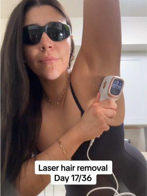 Laser hair removal day 17/36  Girl I’ve slacked so hard on this shiznit. I’m so over it but the results are soooo good.   LINK TO DEVICE IN BIO🕺🏼 #laser #laserhairremoval #ipl