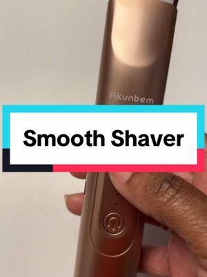 Looking for a smooth shave #trimmer #electricshaver #womenstrimmer #womensshaver #bikiniwax #smoothshave 