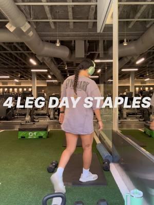 Let’s hit legs🏋🏽‍♀️ #Soccer #acltear #aclrecovery #womenssoccer #soccerplayer #fypツ #gym #gymshark66 #gymshark #gymsharkwomen #gymshark66challenge #soccergirl #legsworkout #legday #squats #deadlifts #glutesworkout #athlete #contentcreator #fitness #explore #acl 