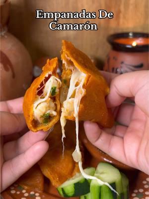 Empanadas de Camaron ☺️ #janethdlh #cocinandoconjaneth🌼 #comidamexicana #recetasfaciles #mexicanfood #mexicanrecipe #enpanadas #enpanadasdecamaron #empanadasdepollo 