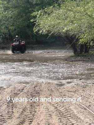 Hartley @moccasincreekorp down at the river working his magic give his video a like and follow  @hartleyhonda @vesselpowersports @Savage Trails ATV Park @Cierra Chancey #canam #muddinglife #moccassincreek #superatv #renegadepowersports #stm #slg #336mudmafia #kylecullen #renegabe #billet  We ready for all the smoke in south ga let’s put a ride together 