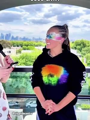 JoJo Siwa plays a “This or That” Game #jojosiwa #itsjojosiwa #jojosiwaunlocked #thisorthat #celebritygame #jojosiwaoffical #jojosiwacheck #mileycyrusfans 