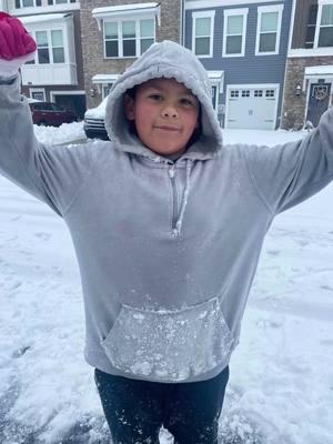 #snowday #snow #firstsnow2025 #grandbabies #delaware #noschool #noschooltoday 