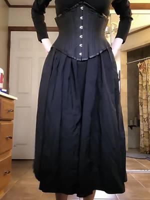 here's part of the video where I was putting my corset on between takes,thought of this sound while doing it also lol #dress #blackdress #corset #corsets 