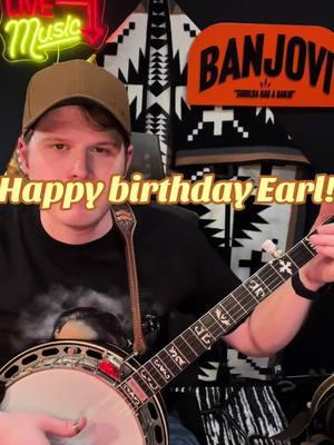 Happy birthday to the greateat, #earlscruggs - it’s short but incoipdnt help playing my favorite tune he wrote. #randylynnrag #banjovi #flattandscruggs #bluegrassmusic #scruggsstyle #banjotok 