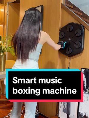 You can turn on the exercise mode at any time at home.#boxing🥊 #musicboxing #sport #boxingtraining 