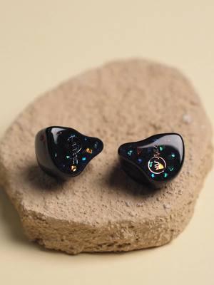 ZiiGaat Doscinco - Audiophile Tuning 2DD+3BA Hybrid IEM#iems #audio #hifi #audiophiles #linsoul #ziigaat