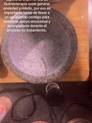 #paratiiiiiiiiiiiiiiiiiiiiiiiiiiiiiii #Quimioterapia: ¿La Primera Quimioterapia es la Peor? “La primera quimio es la peor”, pero puedes superarla. El primer día de Quimioterapia suele generar ansiedad y miedo, por eso es importante tratar de llevar a un ser querido contigo para brindarte apoyo emocional y acompañarte durante el proceso de tratamiento.