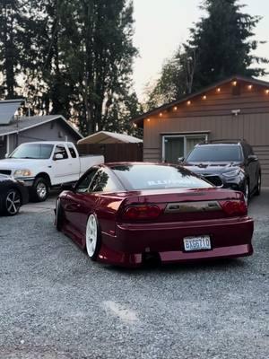 🤴 #s13 #jdm #240sx #jdmcarsoftiktok #carscenetiktok #jdmcars #nissan240sx #carscene #cars #stancenation 