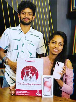 📸 Nothing makes us happier than seeing our customers smile! 🛍️✨ Thank you for choosing us and sharing your amazing experience. 💕 We’re here to make every moment memorable! ✨ Shop now at: https://idealz.lk 🏬 iDealz Prime 📍 No. 86, Galle Road, Colombo 04 📞 0777 381 381 / 0112557575 🔴 Best Smartphone Retailer in South Asia #iDealz #iDealzPrime #MarinoMall #LibertyPlaza #FYP #ForYou #PreOwned #BestSmartphone #VisitUs #HappyCustomer #CustomerLove #thankyou 