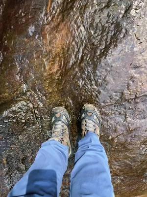 Soco fall’s near Maggie Valley. North Carolina. Yes stand in the fall’s was crazy. It wasn’t slippery with spikes on. #sharih55 #fyp #socofalls #northcarolina #waterfall #cramptons #hike 