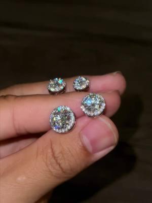 Fashion Moissanite earrings #moissanite #foryou #fyp #tiktok #trending #fashiontiktok #jewelry #mademebuyit #925sterlingsilver #earrings #jewelrylove #silverearrings  #dealsforyoudays #ucciyojewelry # #tiktokshopholidayhaul 