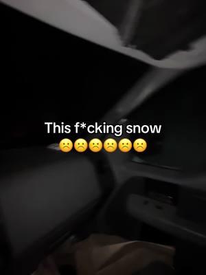 Damn it @JB @Assassin2k_143 @Maquami @Teto/emu_cult_member @What? @Zlide #viral #snow #car #caraccident #viral #snow #snowisbad #ihatesnow #stuck #injured 