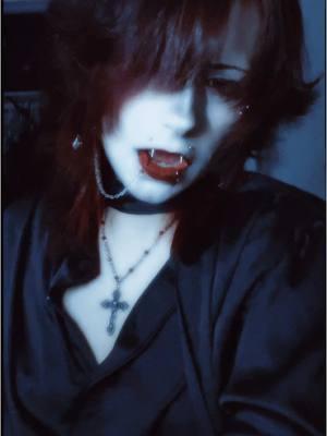 Me when I hear this song playing: 🦟🦗🦟🦗🦟🦗 #vampireboy#gothicvampire #visualkei#vkei#vampireasthetic #fypシ #alternative 