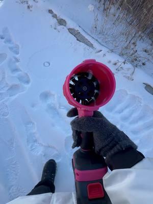 Violent blowers clean the snow#usa🇺🇸 #fypシ゚viral #toktikshop #tiktok 