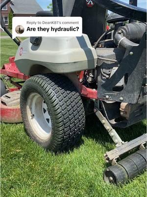 Replying to @DeanK81 Happy to Help! 🤪 #foryou #foryoupage #lawncare #lawncarenut #grasstok #grass #viral #trending #trend  #helpful #bigleaguelawns #trending #trend #yardwork #lawnmower #cuttinggrass #countryboy #bluecollar #fyp #fypシ゚viral #hardwork 