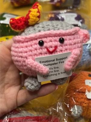 Must. Have. #crochet #dumpsterfire #pink #fire #imamess #imokay #emotionaldumpsterfire #emo #handmade #gift #dumpster #set ##amandaspretties##notokay##smile##everythingisfine ##fine##imfine