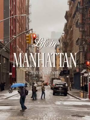 20 seconds of life in manhattan: snowy soho edition ☃️🏙️❄️ shot on iphone 16 pro max 4k at 30fps new york city #ethanbarberco #snowday #january #soho #lifeinmanhattan #newyorkcity #nycgo #nyctourism #nycbucketlist #newyorkphotographer #nostalgia #winter #newyorker 