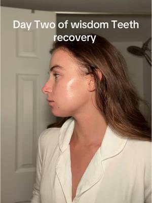 Day two of wisdom teeth recovery #wisdomteeth #wisdomteethrec #wisdomteethaftermath #wisdomteethsurgery #wisdomteethvideo 