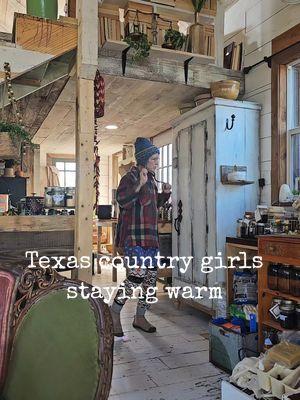 Duets welcome. I'm toasty in my wool. Also..if my future husband can't match my vibe, I don't want him. 😆🔥🤣#Farmhouse #texasgals #countrygirls #texaswinter #genx 