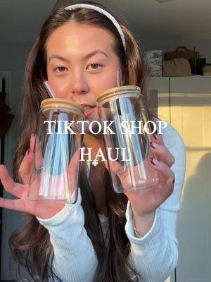 useful items I got for an affordable price! 🤍🧺 #tiktokshopfinds #TikTokShopHaul #glasscupswithstraw #glasscups #splitflask #bamboocuttingboard #magneticphonecharger #ttsdelightnow #giftguide #ttslevelup #newyearnewaura #tiktokshopjumpstartsale #tiktokshoploveatfirstfind 