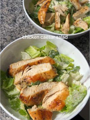 can never go wrong with a chicken caesar salad 🥗 ended up only using half of the chicken and had the rest for dinner!  ingredients: chicken lettuce caesar dressing parmesan cheese  s&p garlic powder  italian seasoning #lunch #chickencaesar #salad #healthylunch #easylunch #momonabudget #chicken