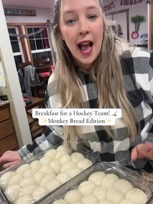 #MonkeyBreadRecipe! Only 5 ingredients! Easy! ✨ For one pan: -24 dinner rolls, thawed and risen -2 sticks melted butter -2 cups brown sugar -1/2 cup white sugar -1 TBSP Cinnamon Bake at 350 degrees for 30-40 min!  #EasyRecipe #MomsofTikTok #baking #breakfast #monkeybread #dough #bread #caramel #cinnamon #jessicajordan44