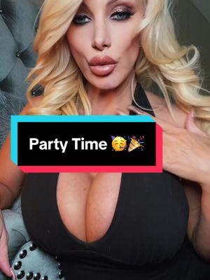 Wanna party with me? I’m getting ready for the upcoming conventions, awards and parties 🎉 Are you going to any of the events? LMK in the comments 💋 #brittanyandrews #brittany 